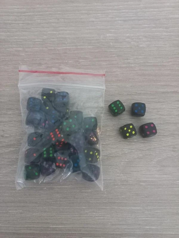 Lot De Perles Acrylique "Dé" Noir
